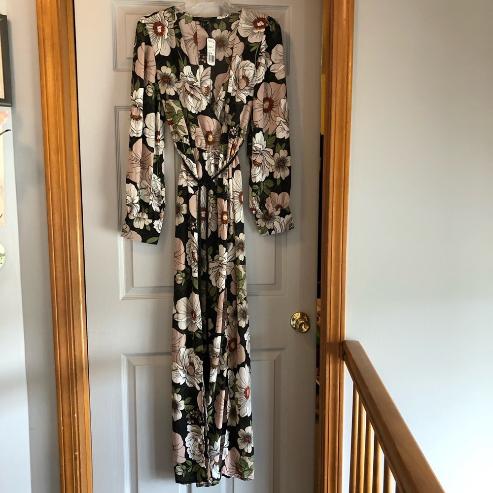 Floral maxi dress; brand new; never worn